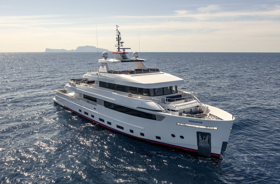 Cantiere delle Marche Crowbridge
