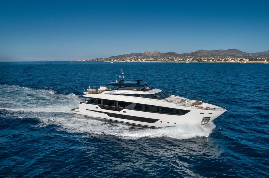 Ferretti Spica