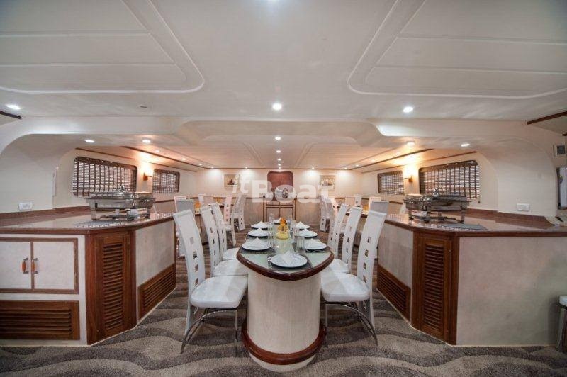 c yacht 1050 for sale