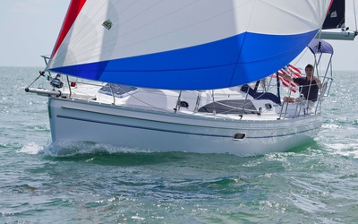 Catalina 315