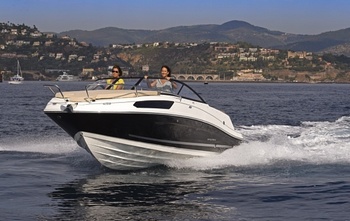 Bayliner VR5