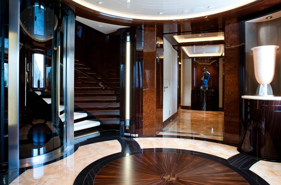 Abeking & Rasmussen Excellence V