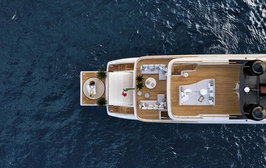 Benetti Alluria