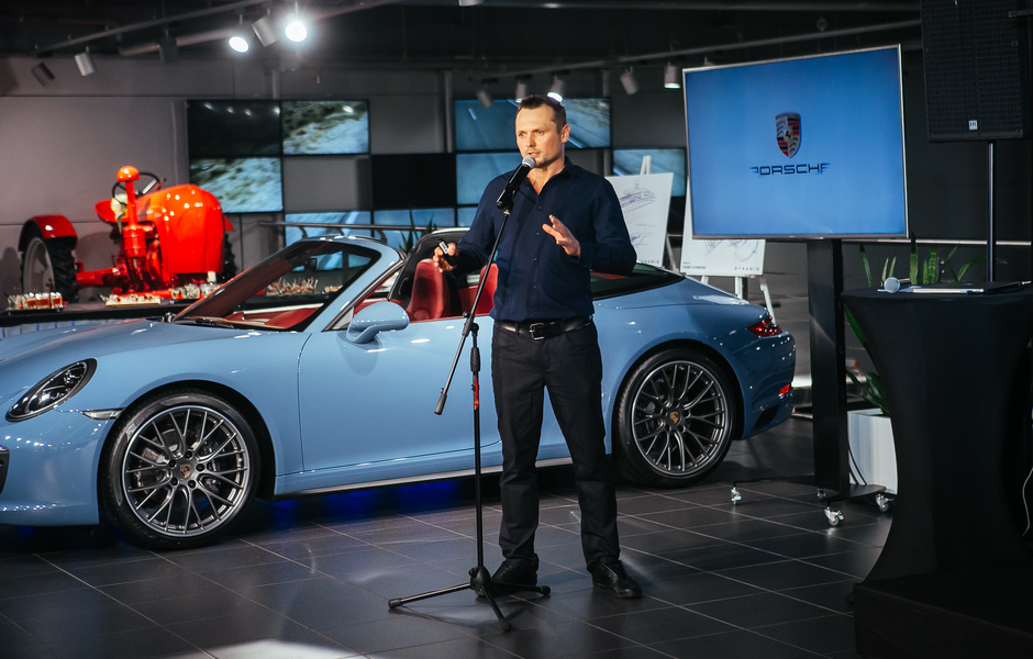 Роланд Рейтенбах, старший транспортный дизайнер Studio F. A. Porsche