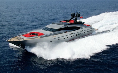 Palmer Johnson 135 SportYacht