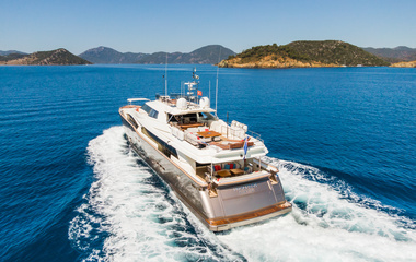 Custom Line Thalyssa