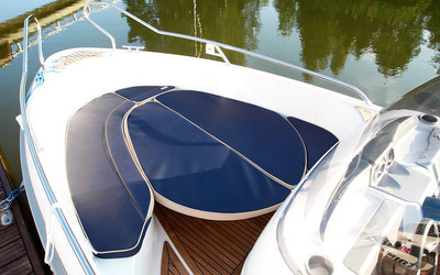 Yamarin 56 Side Console