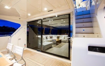 Ferretti 960