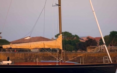 Latitude 46 Tofinou 12 By Stark