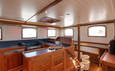 Greenline OceanClass 68
