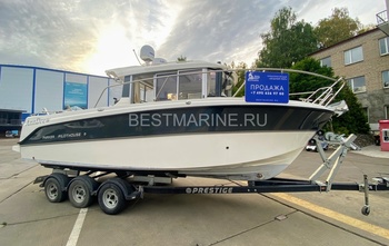 Parker 800 Pilothouse (2015)