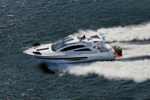 Galeon 700 Skydeck
