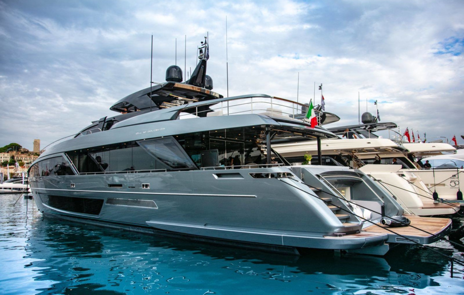 Riva 110' Dolcevita at the exhibition in Cannes