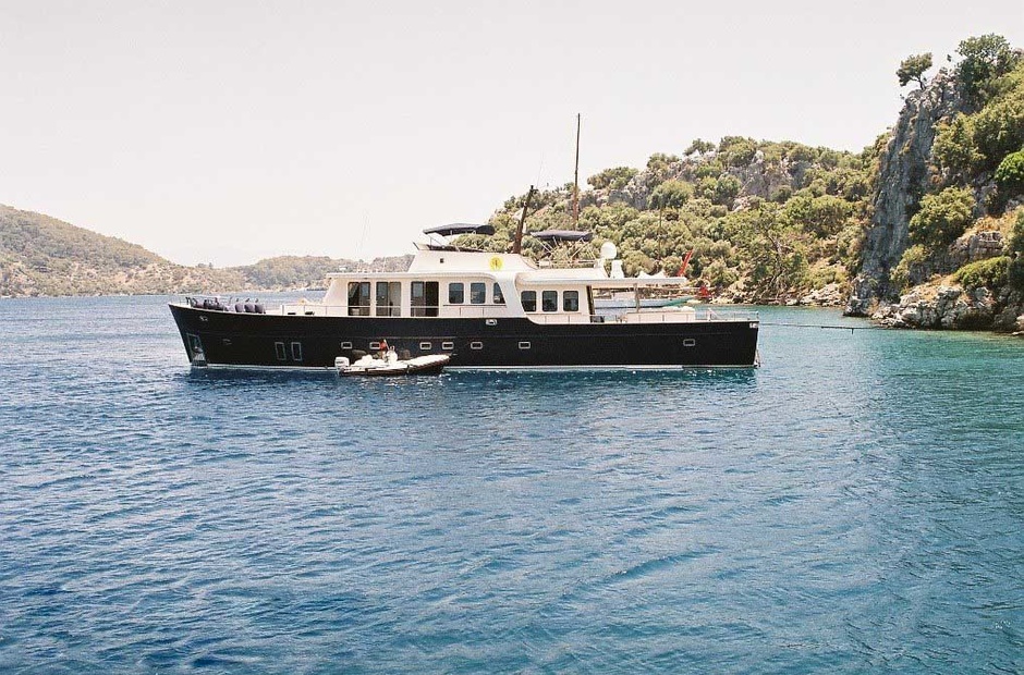 Custom Boats Dali