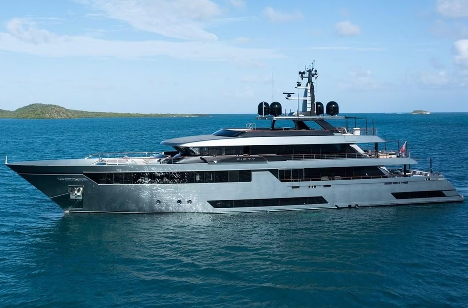 Riva Fifty