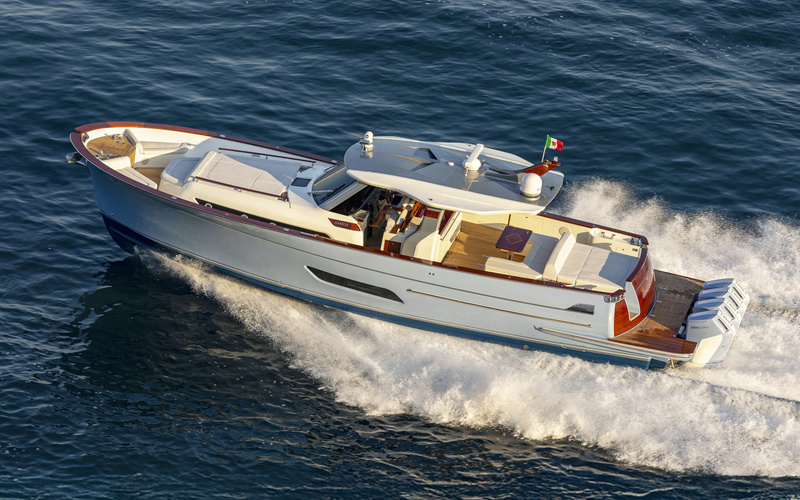 Lancia Aprea 52 Outboard