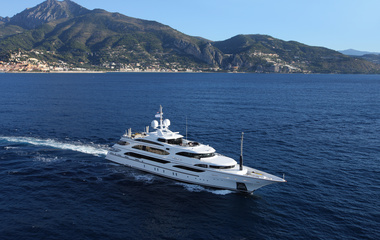 Benetti Adora