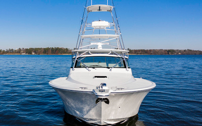 Albemarle 41 Custom Carolina Edition