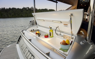 Riviera Belize 54 Daybridge