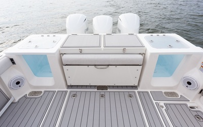 Sea Fox 368 Commander