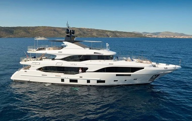 Benetti Uny