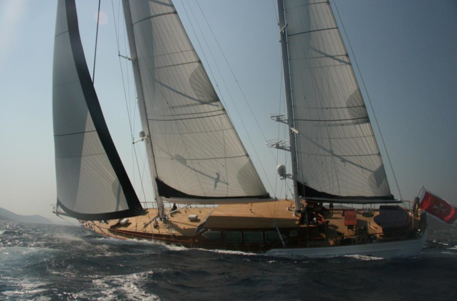 Pax Navi Yachts Clear Eyes