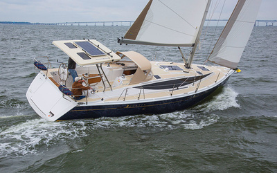 Marlow-Hunter 40