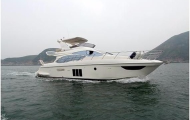 Azimut 53