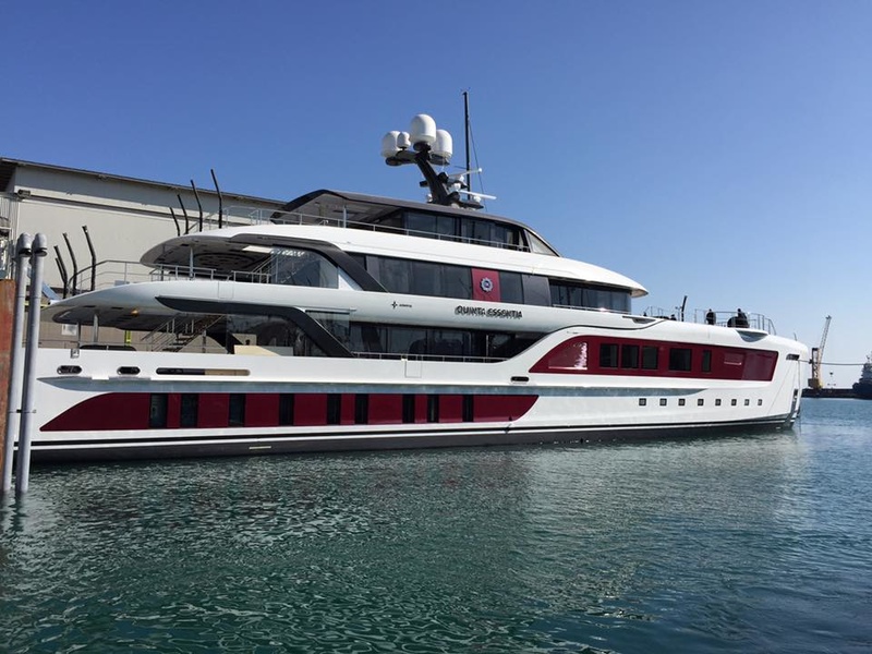 who owns quinta essentia yacht