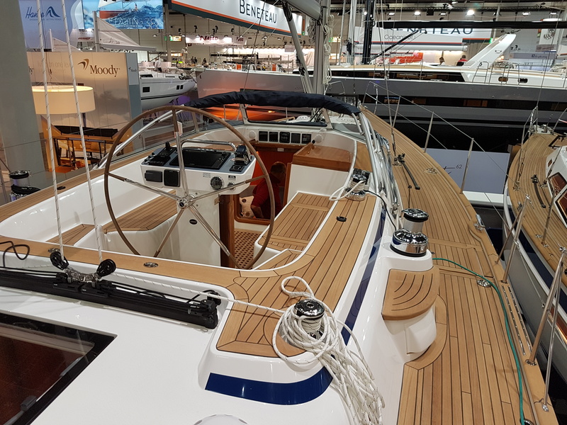 Hallberg-Rassy 44