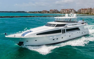 Crescent Custom Yachts Risk & Reward