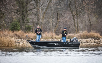 Crestliner 1600 Vision Tiller