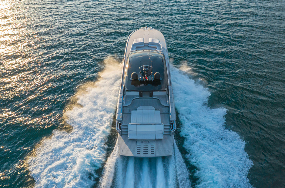 ISA Yachts Aldabra