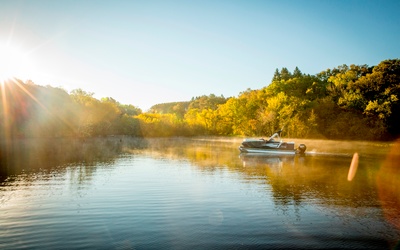 Larson 2200 Escape RT Twin FC