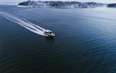 Buster Phantom Cabin
