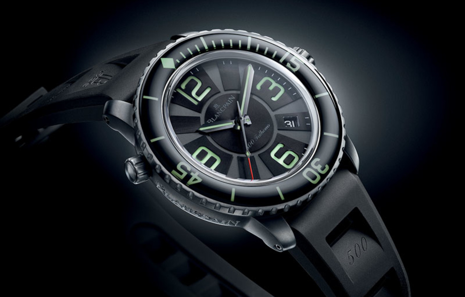 Blancpain 500 Fathoms. Юбилейная версия знаменитой модели Fifty Fathoms. Черный люминесцентный циферблат, корпус 48 мм, автоматический клапан декомпрессии, водонепроницаемость 1000 м.