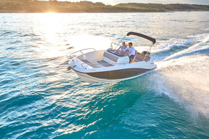 Quicksilver Activ 605 Open