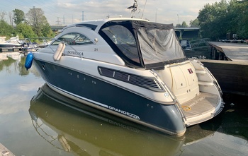 Grandezza 31 OC (2013)
