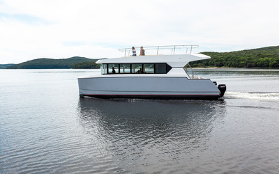 Pacifico Yachts Voyager 120