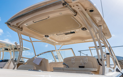 Grady-White Freedom 307