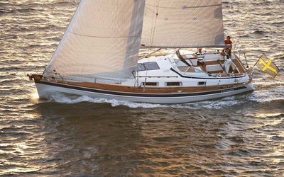 Hallberg-Rassy 372
