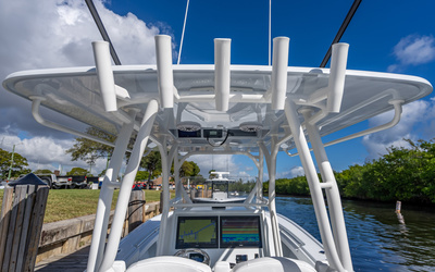 Yellowfin 32 Offshore