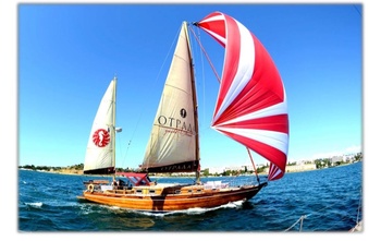 Custom Boats Конрад 45 (1978)