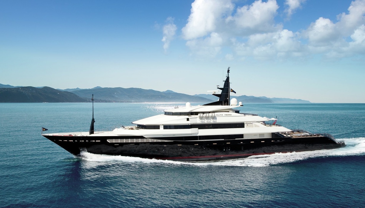 Winner of several prestigious awards, Oceanco's Alfa Nero is the golden mean for those wishing to charter a superyacht. The ship was named after the Roman Emperor Nero, who went down in history with his exorbitant madness and even despotism. They say, «as you name the ship, so it will sail»... Fortunately, 82-meter Alfa Nero, which is owned by a well-known politician in the past, and now deputy chairman of the board of directors of «PhosAgro» Artem Guryev, is not repulsive, but rather attractive. Among other things, a theater room with an antique grand piano «Pleyel»is responsible for the leisure of guests. That's a total of €812,000 per week.