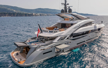 ISA Yachts Aria SF