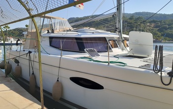 2012, Fountaine Pajot 44 Helia