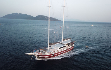 Custom Boats Questa Vita