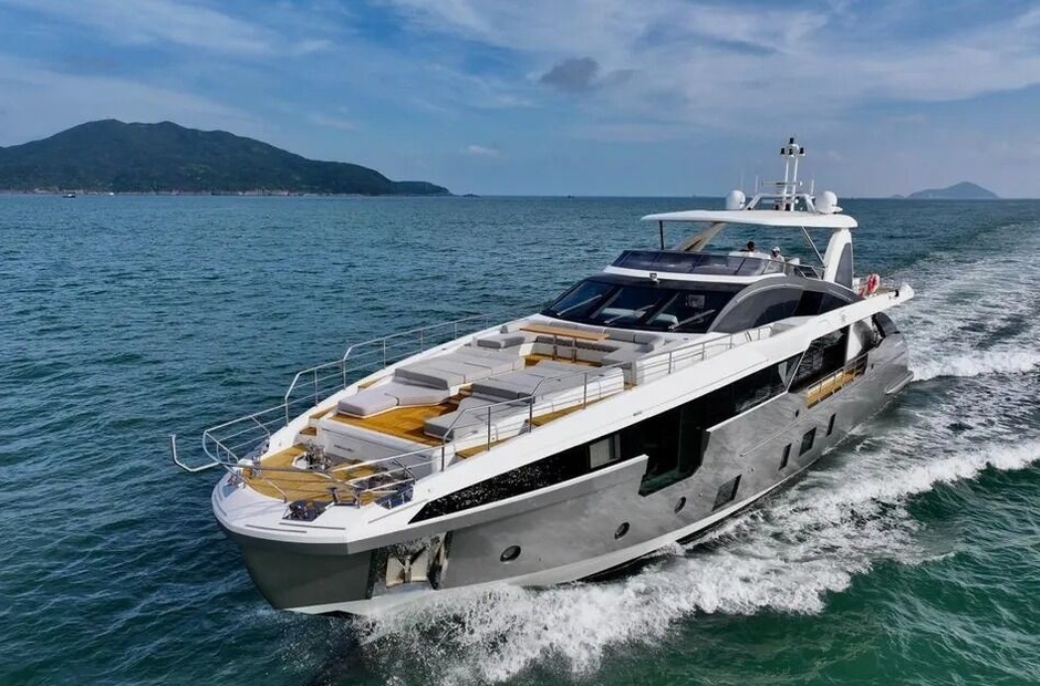 Azimut Oma