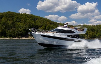 Galeon 420 Fly
