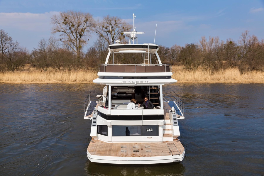 Galeon 640 Fly